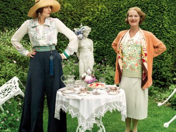 Mapp and Lucia