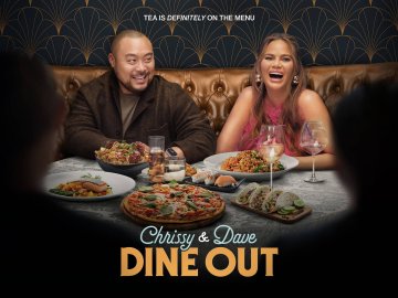 Chrissy & Dave Dine Out